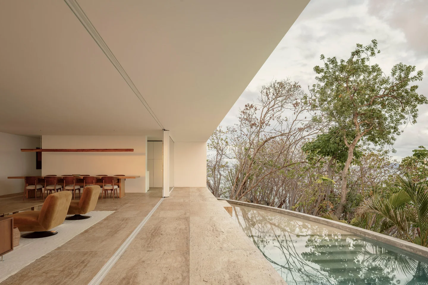 Casa Malonic · Интерьер